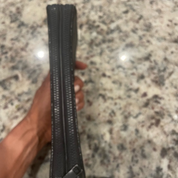 Lululemon Metallic Wristlet Wallet Clutch - Picture 5 of 16